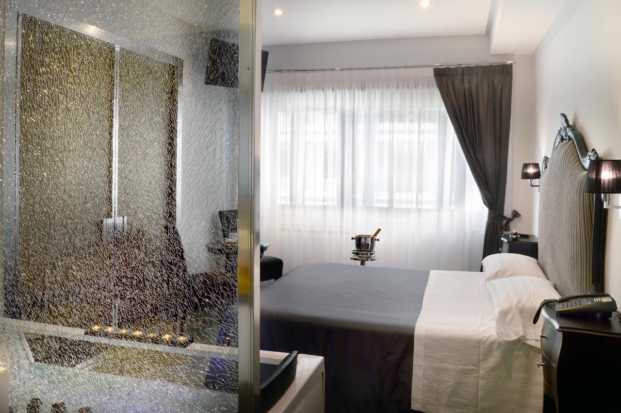 Barbarella Suite Neapol Zewnętrze zdjęcie