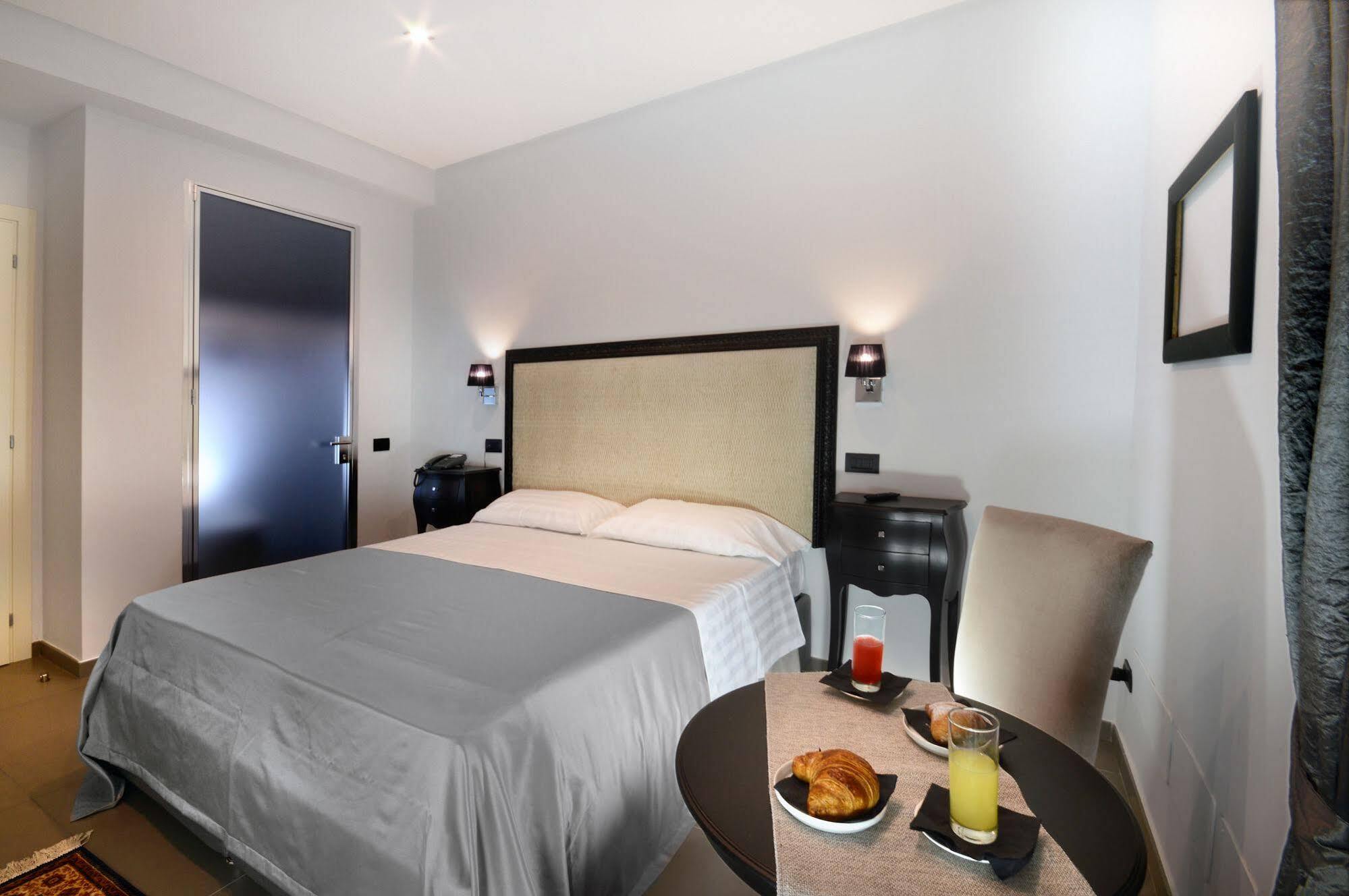 Barbarella Suite Neapol Zewnętrze zdjęcie